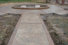Stone-Edge-Surfaces-decorative-concrete-overlay-fire-pit-from-Deco-Crete-fire-pit-walkway_preview