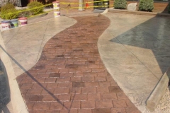 Stone-Edge-Surfaces-decorative-concrete-overlay-pathway-walkway-from-Deco-Crete-stamped-concrete-walkway_preview